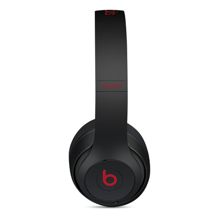 Beats Studio3 Wireless Bluetooth Over-Ear Headphones - Defiant Black/Red (Decade Collection)