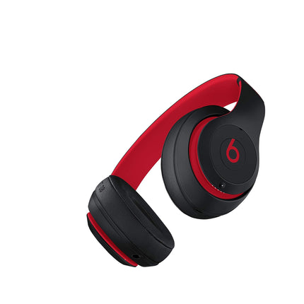Beats Studio3 Wireless Bluetooth Over-Ear Headphones - Defiant Black/Red (Decade Collection)